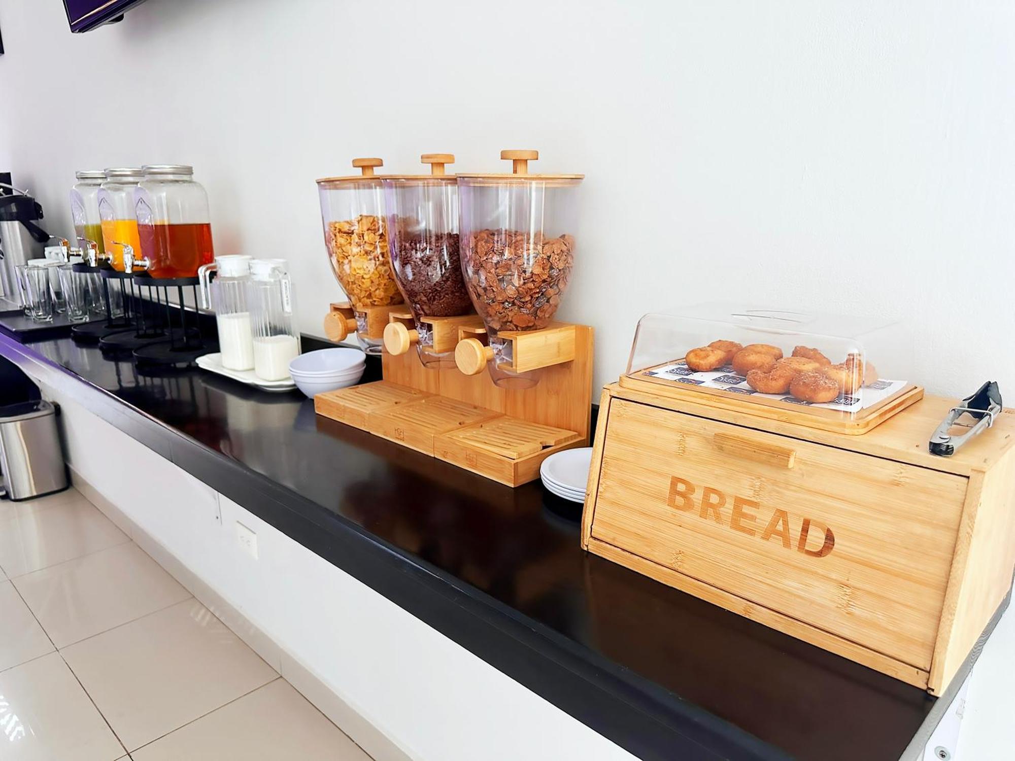 Sleep Inn Culiacan Ngoại thất bức ảnh
